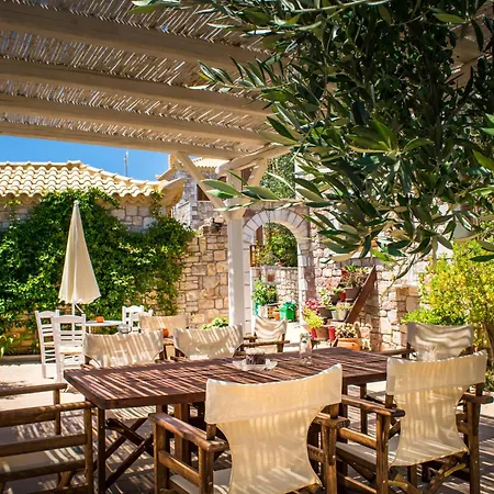 Liokrina Country Living Villas&suites *