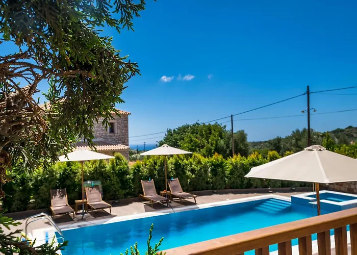 Villa Liokrina Country Living & Koroni (Messinia)